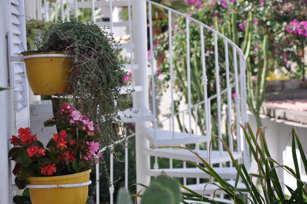 Villa Sea Rose Lipari  Buitenkant foto