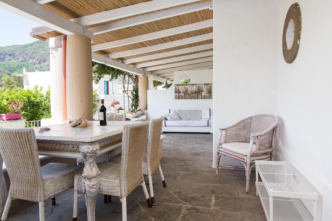 Villa Sea Rose Lipari  Buitenkant foto
